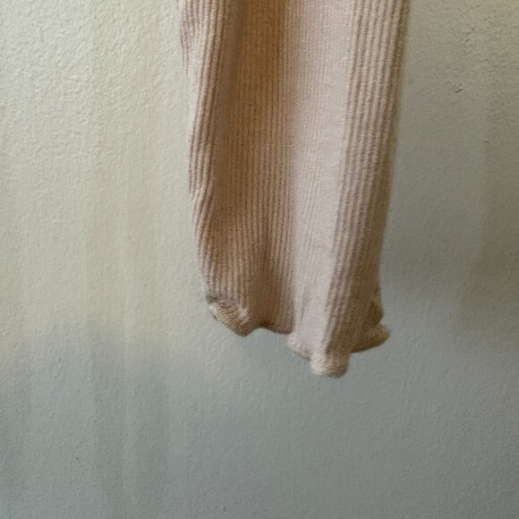 Princess Polly Beige Long Sleeve Ruched Side Button Shirt Womens Size 2 - Picture 4 of 9